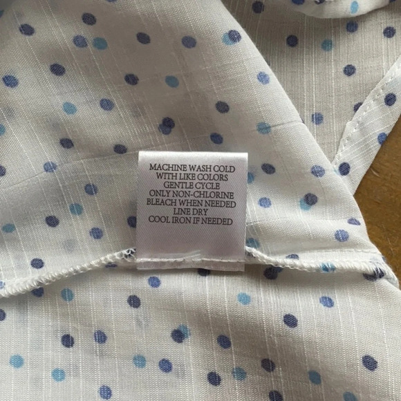 ๐ Como Blu light weight Oversized Polka Dot Top Size S ๐ - Picture 8 of 10